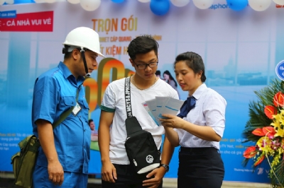 Thí điểm tiền lương của VNPT, Vietnam Airlines: Chủ tịch nhận lương cơ bản 60-70 triệu đồng/tháng